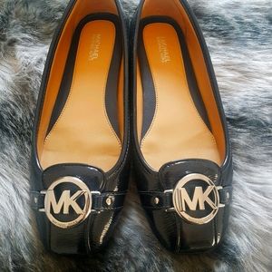 Beautiful Patent Leather Flats/Loafers